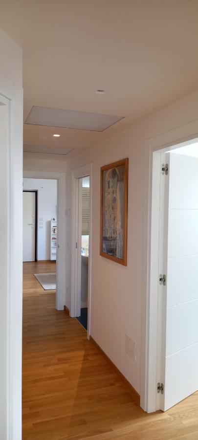 Central Apartment Con Tre Camere Da Letto Locorotondo Eksteriør billede