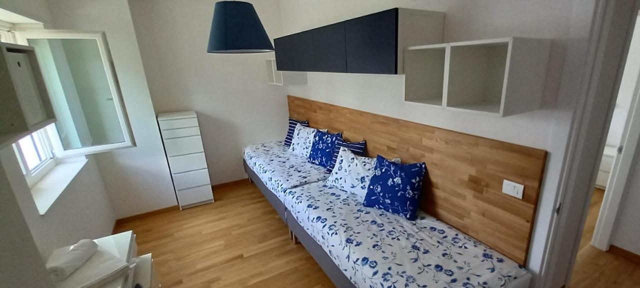 Central Apartment Con Tre Camere Da Letto Locorotondo Eksteriør billede